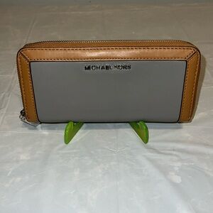 Michael Kors Wallet- Grey and Tan